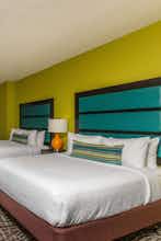 Hotel Shephards Beach Resort photo 1