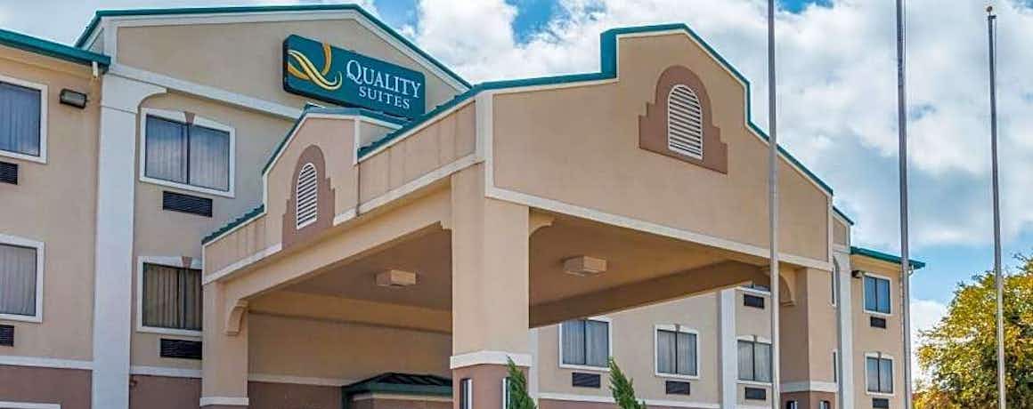Quality Suites Burleson - Ft. Worth