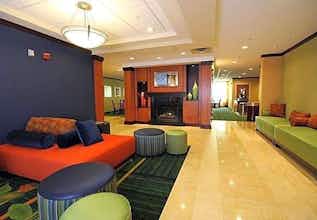 Hotel Fairfield Inn by Marriott White River Junction photo 3