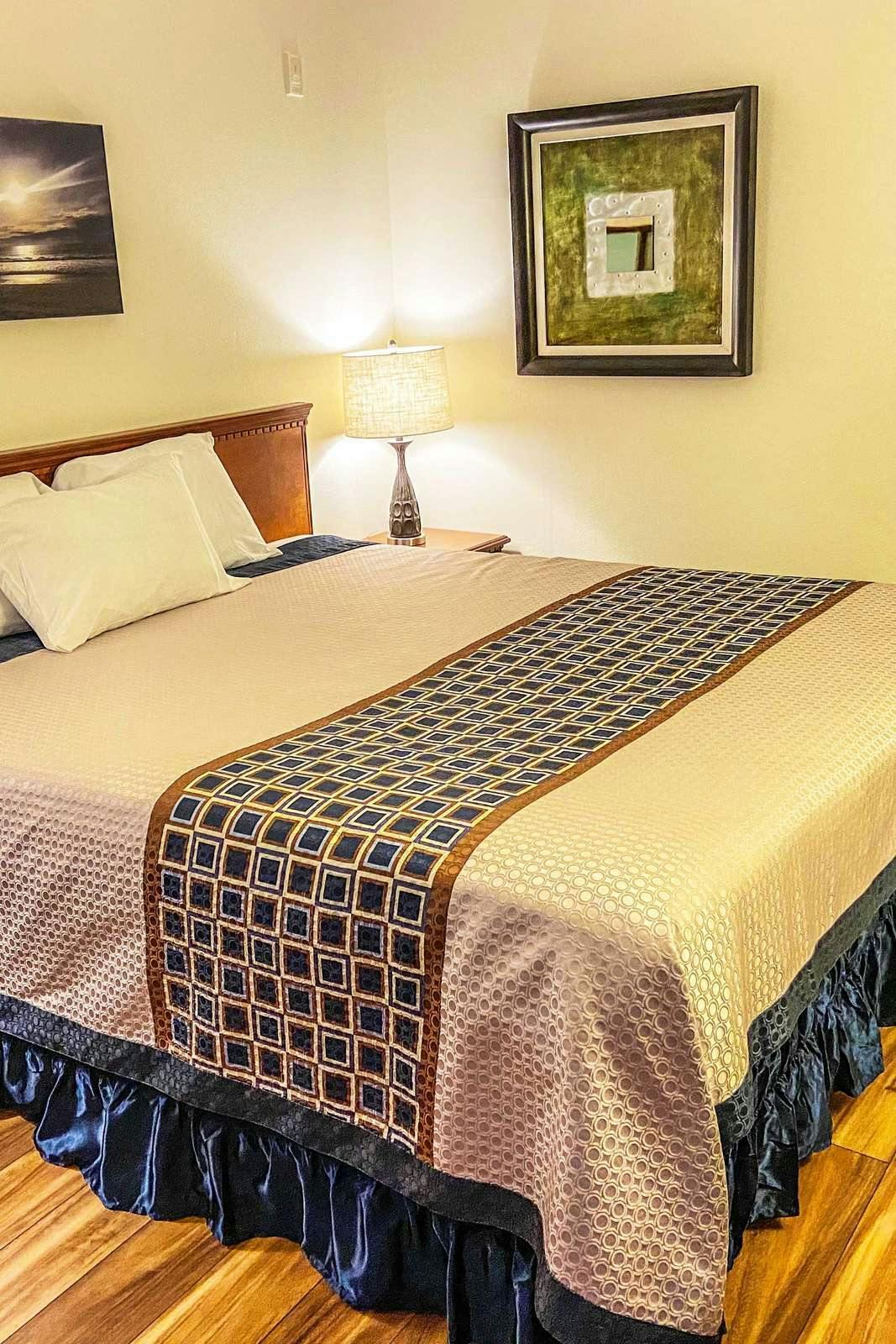 Hotel Vantage Point Inn Woodland Hills photo 2