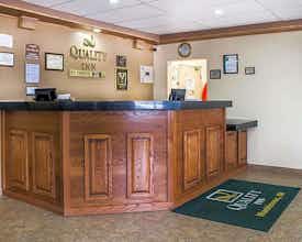Hotel Quality Inn Manitowoc photo 1
