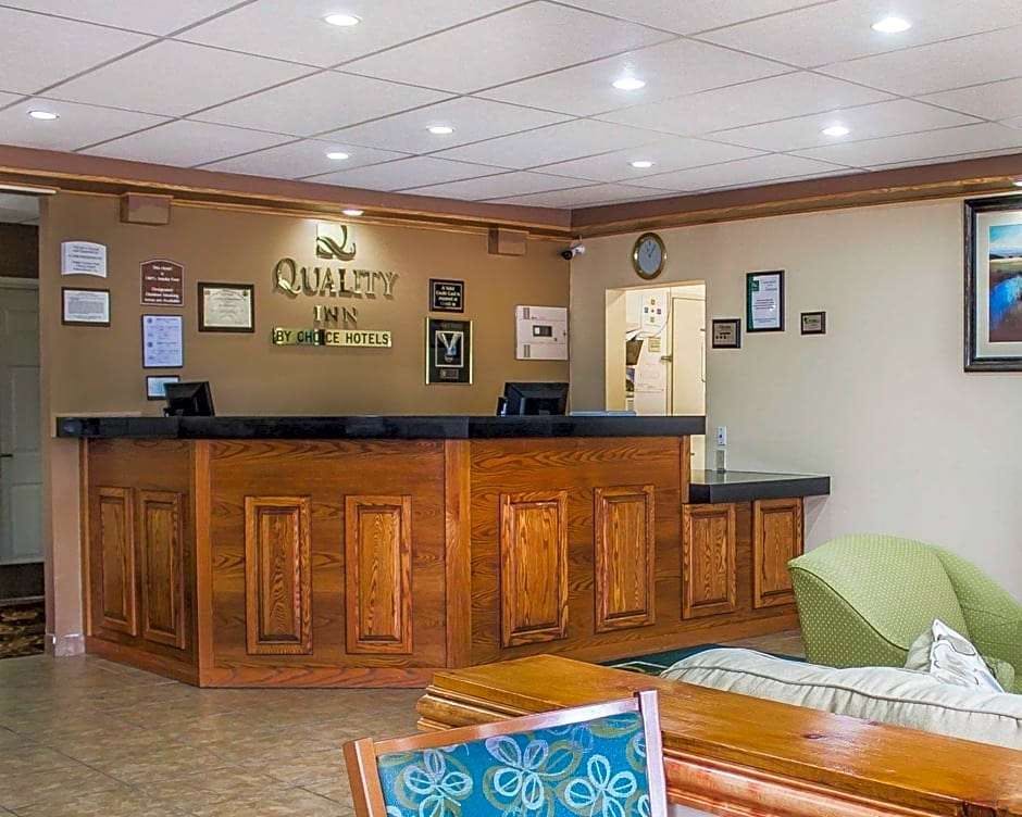 Hotel Quality Inn Manitowoc photo 3