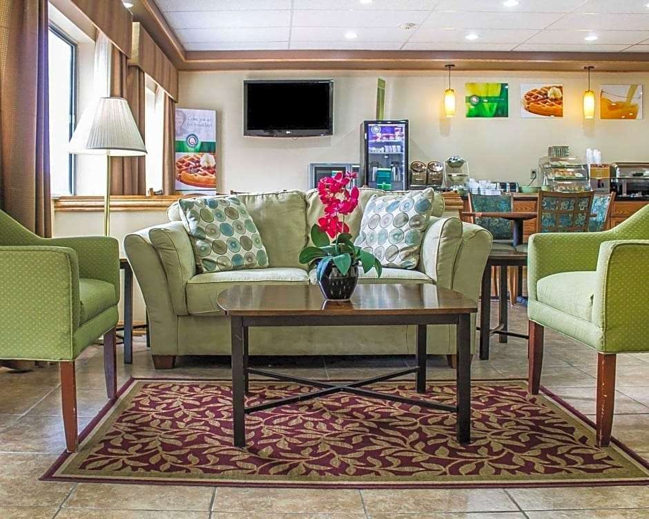 Hotel Quality Inn Manitowoc photo 4