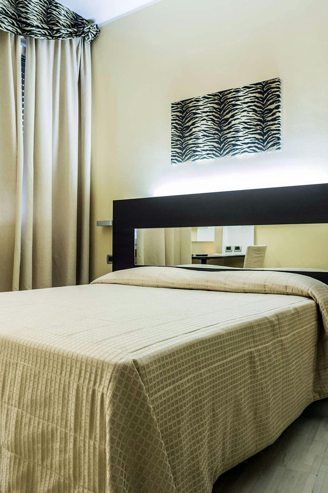 Hotel Hotel University photo 2