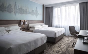 Courtyard by Marriott Chicago at Medical District / UIC