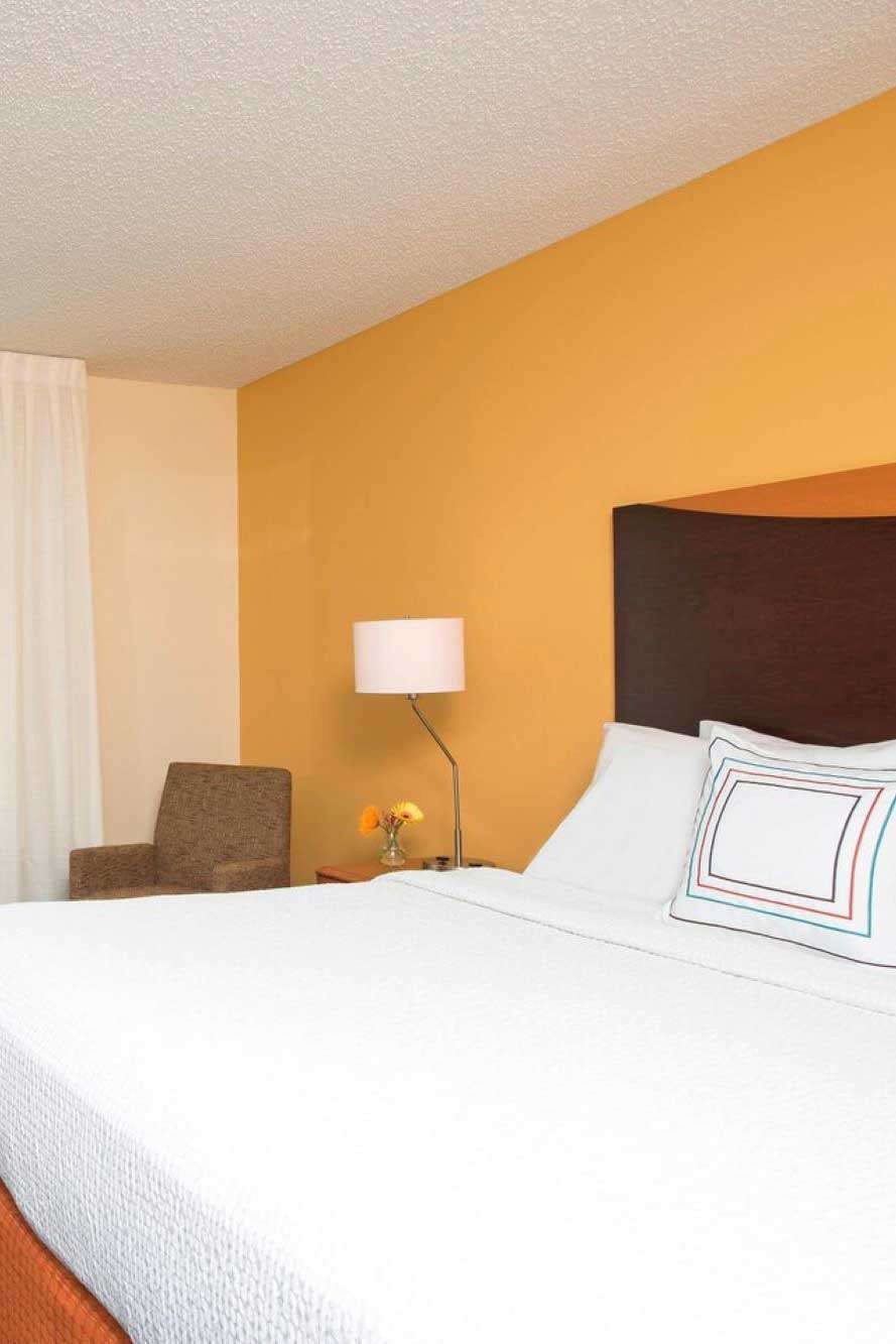 Hotel Fairfield Inn & Suites by Marriott Bloomington photo 1