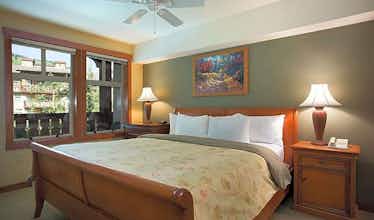 Hotel Solitude Condominiums photo 4