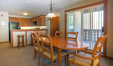 Hotel Solitude Condominiums photo 5