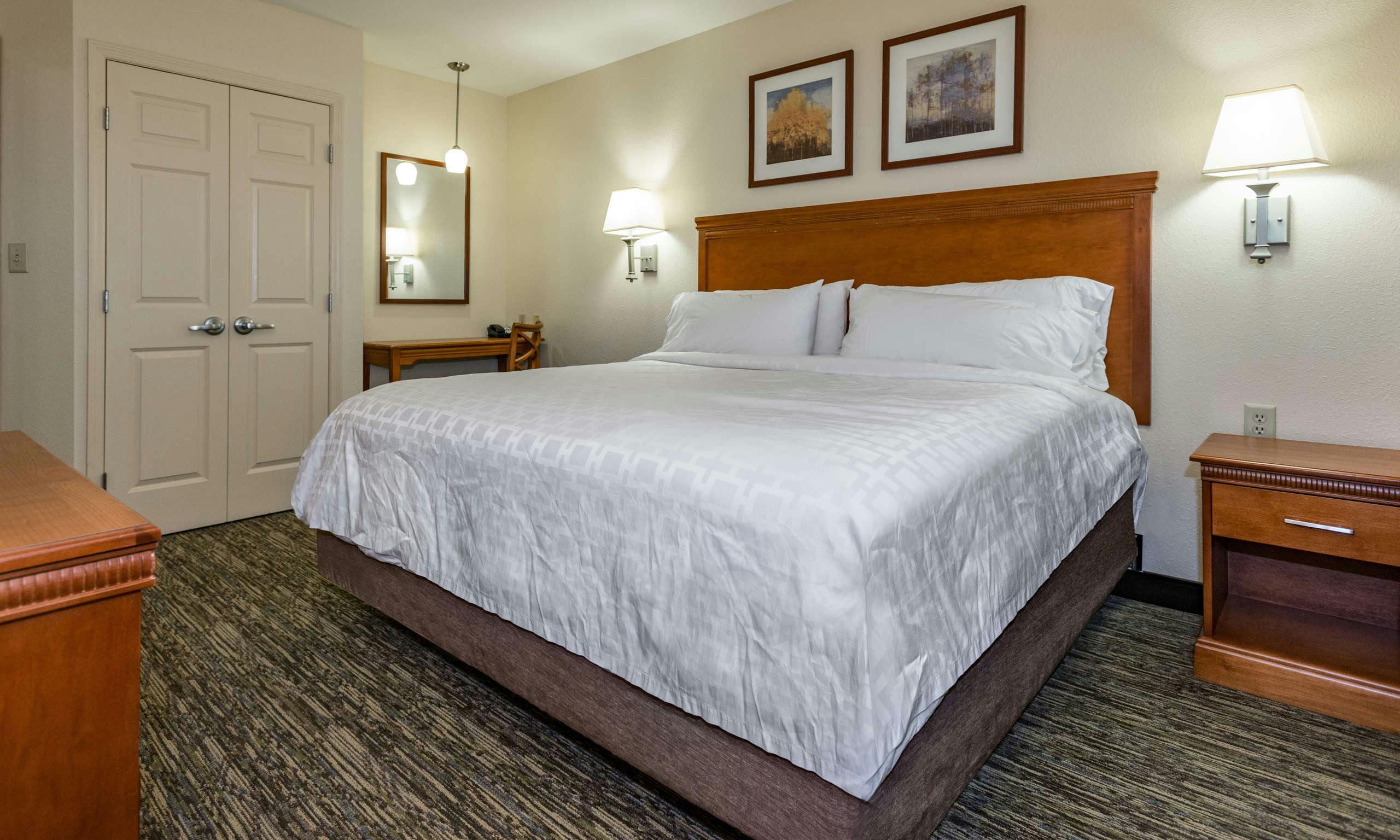 Candlewood Suites Mobile Downtown