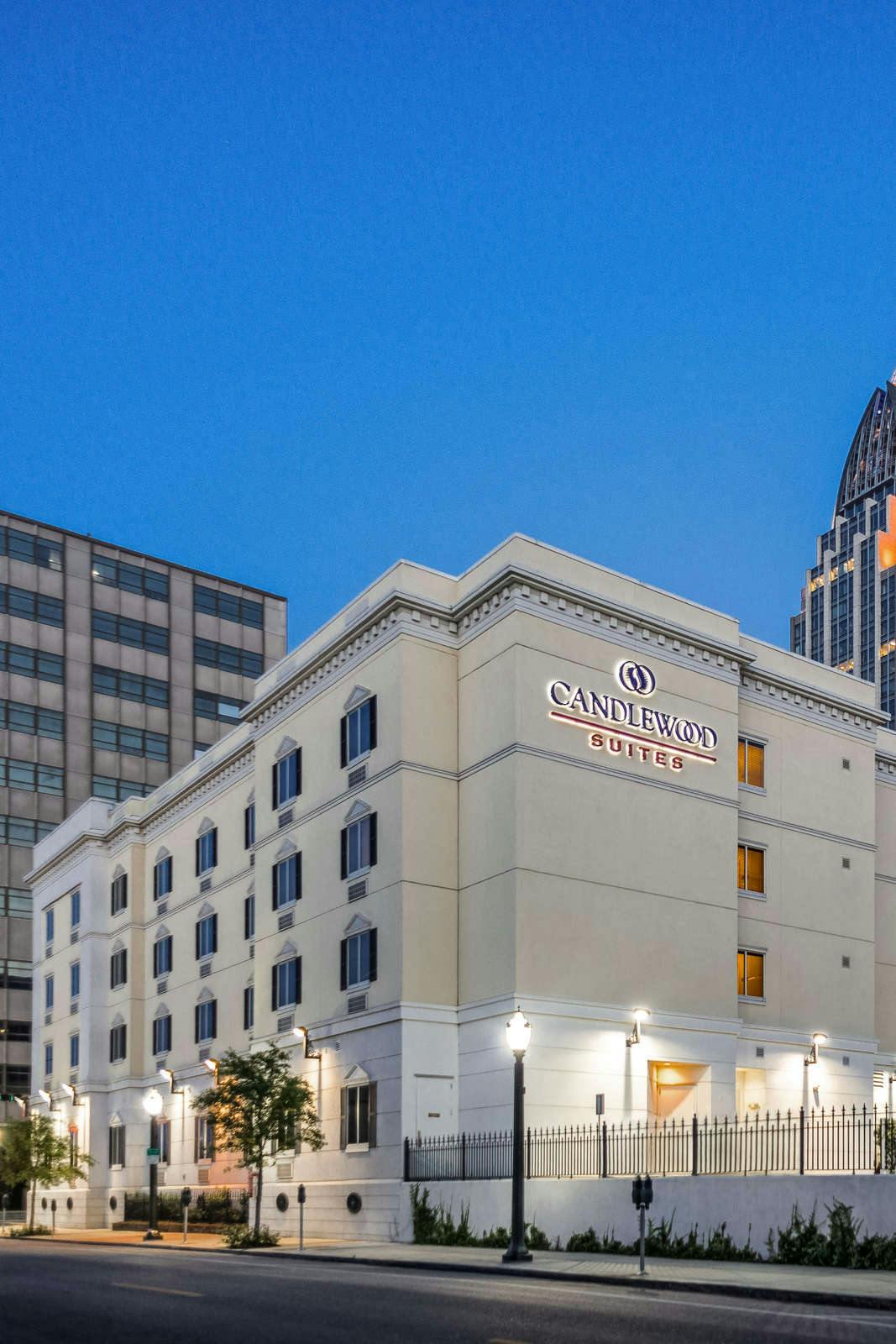 Hotel Candlewood Suites Mobile Downtown photo 1