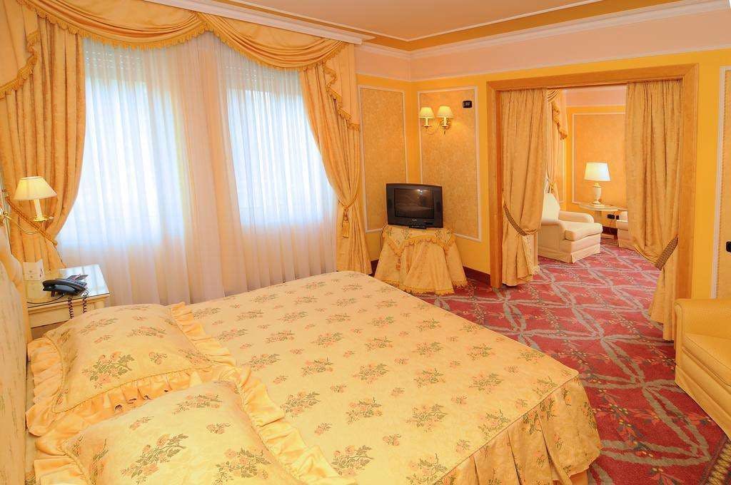 Hotel Agorà Palace Hotel photo 2