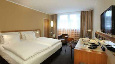 Hotel Lindner Hotel Cologne Am Dom, part of JdV by Hyatt photo 1