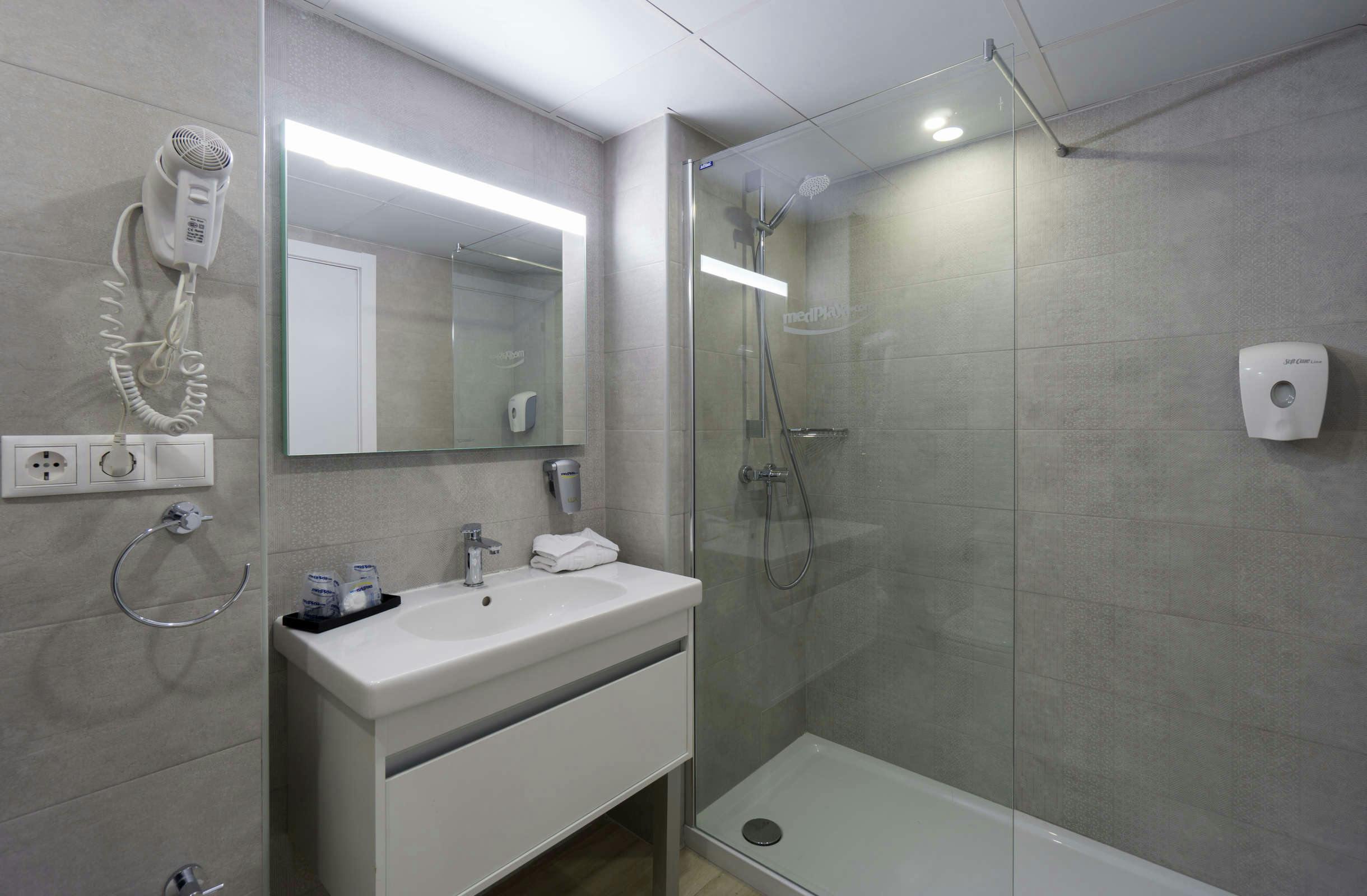 Hotel Medplaya Hotel Calypso photo 2