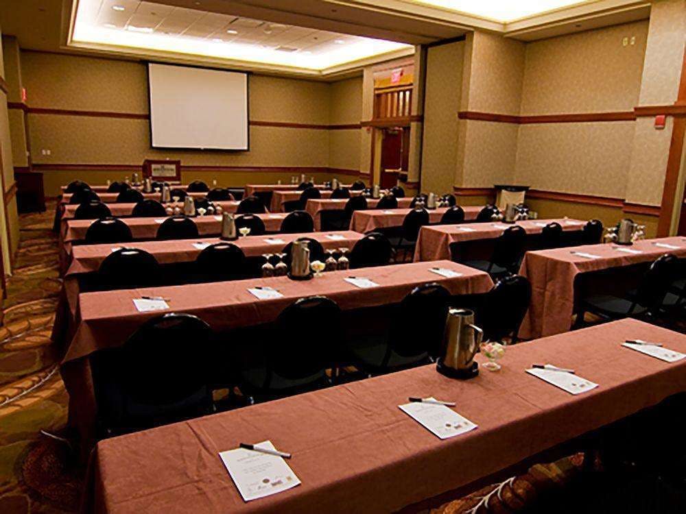 Hotel Seneca Niagara Resort & Casino photo 3