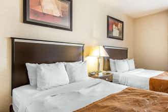 Hotel Comfort Suites Summit County Dillon, CO photo 1
