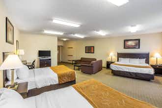 Hotel Comfort Suites Summit County Dillon, CO photo 3