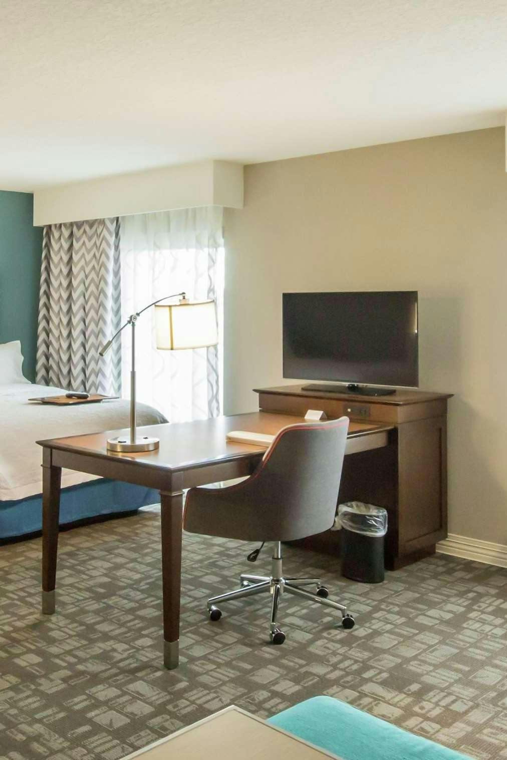 Hotel Hampton Inn & Suites Orlando At SeaWorld photo 3