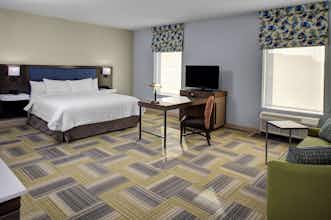 Hotel HAMPTON INN & SUITES SYRACUSE NORTH AIRPORT AREA photo 3