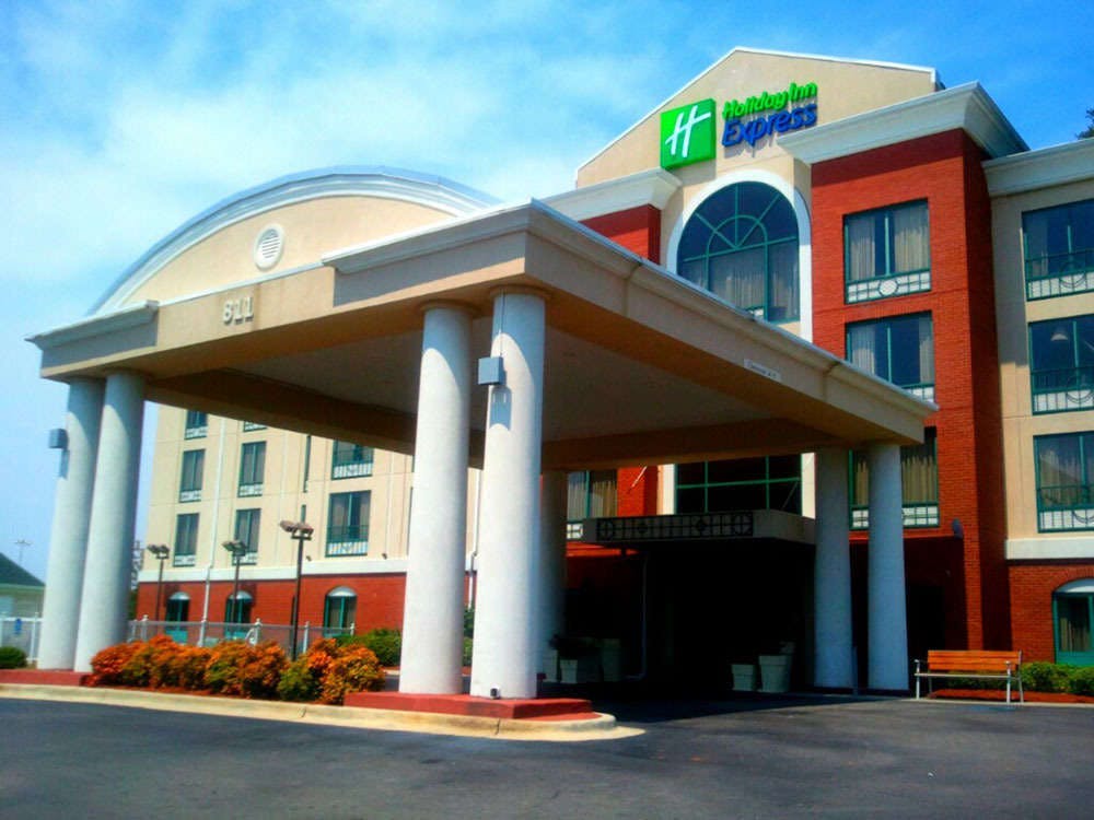 Holiday Inn Express Hotel & Suites Birmingham Irondale East
