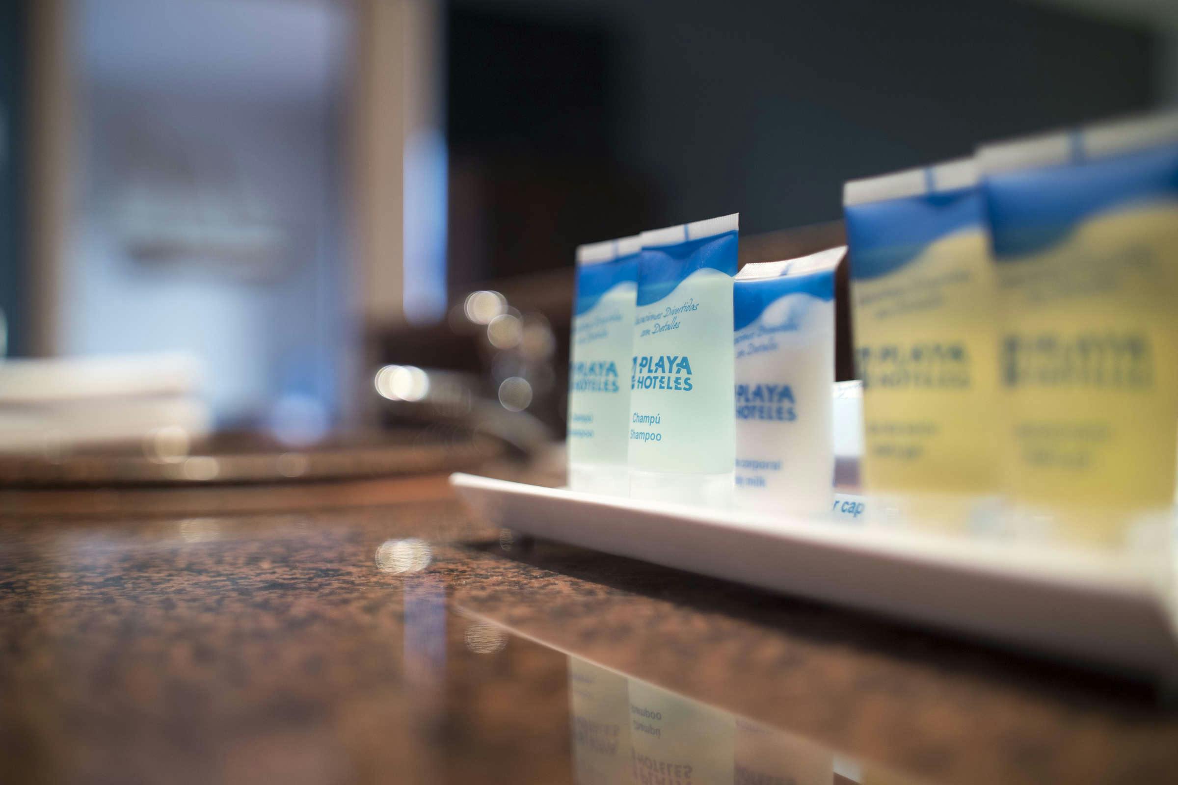 Hotel Playaballena Aquapark & Spa Hotel photo 2