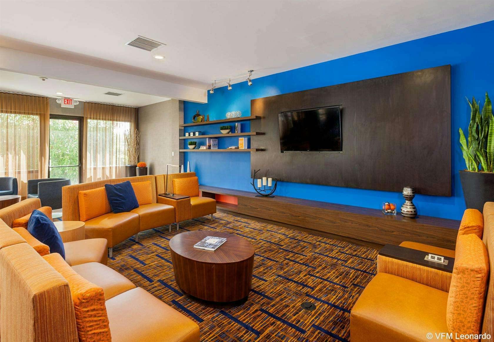 Hotel Courtyard by Marriott Fairfield Napa Valley Area photo 3