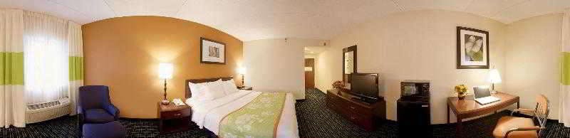 Hotel Fairfield by Marriott Inn & Suites Raynham Middleborough/Plymouth photo 3