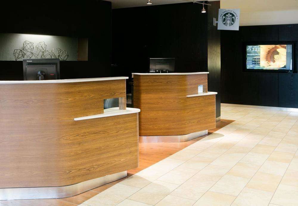 Hotel Courtyard Omaha Aksarben Village photo 2