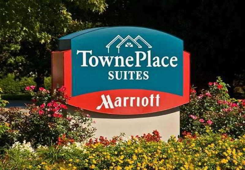 Hotel TownePlace Suites by Marriott Virginia Beach photo 2
