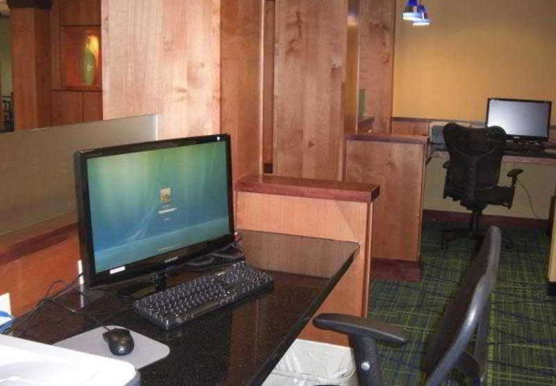 Hotel Fairfield Inn & Suites by Marriott Santa Maria photo 3