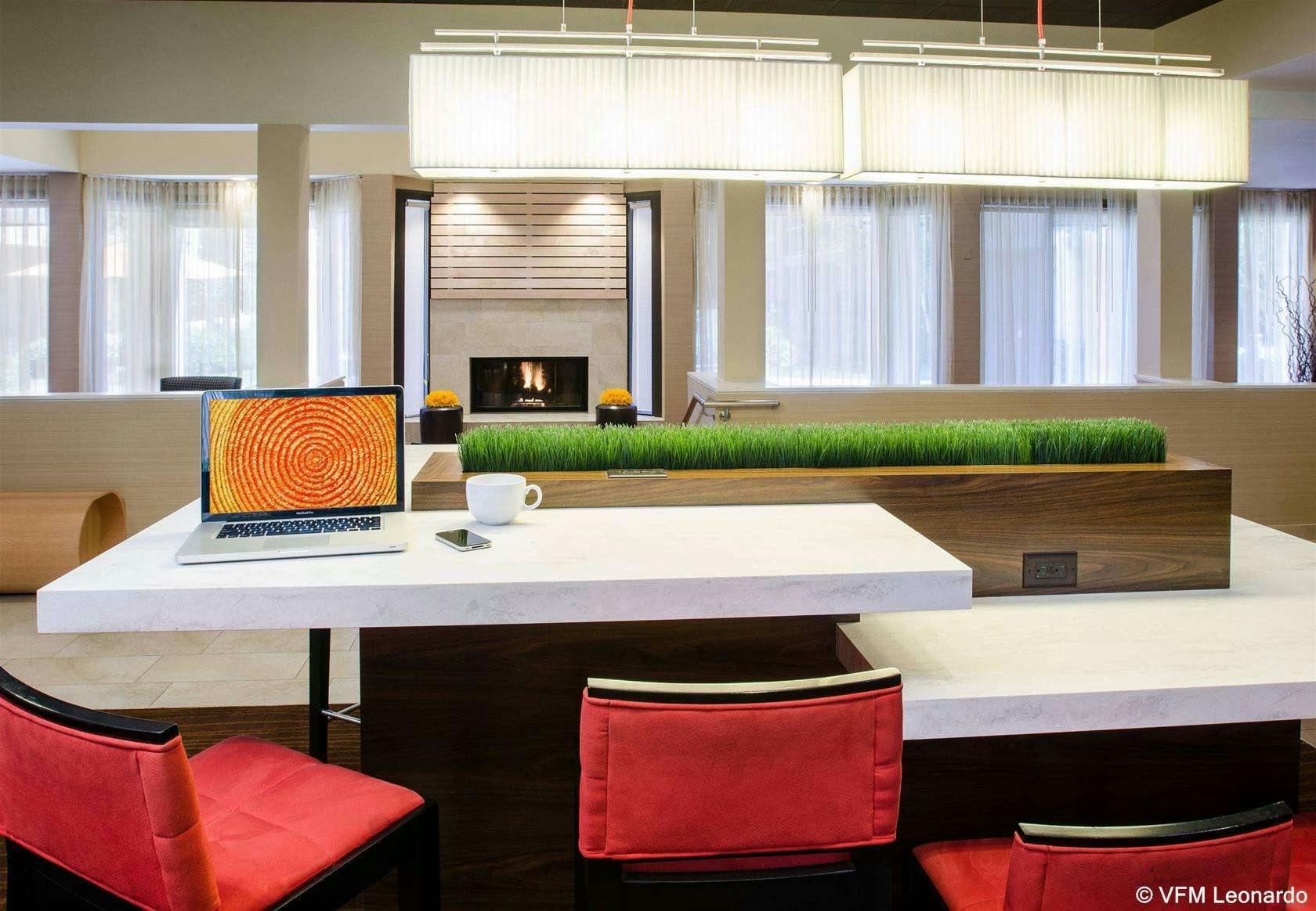 Hotel Courtyard by Marriott Bakersfield photo 3