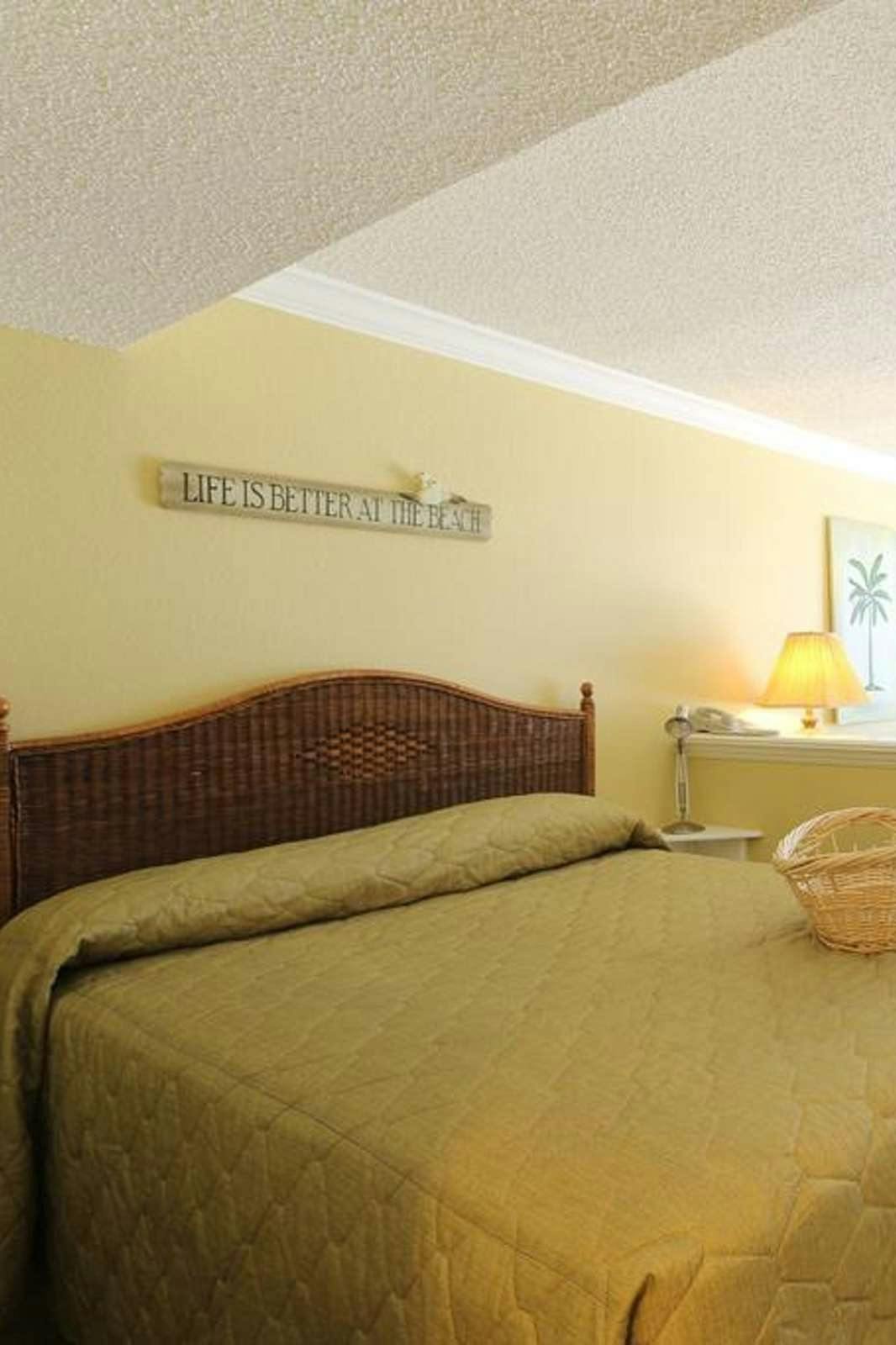 Hotel BAREFOOT BEACH HOTEL photo 1