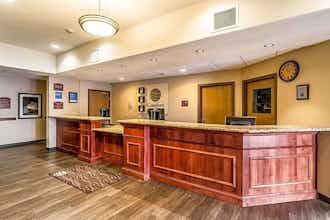 Hotel Comfort Inn and Suites Rifle photo 1