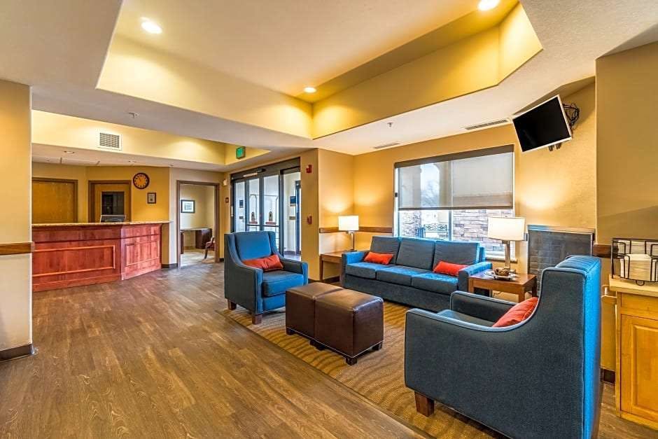 Hotel Comfort Inn and Suites Rifle photo 4