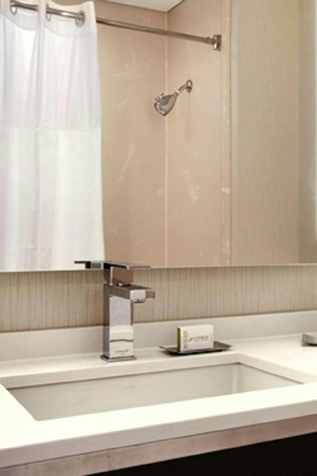 Hotel Doubletree By Hilton Boston Downtown photo 4