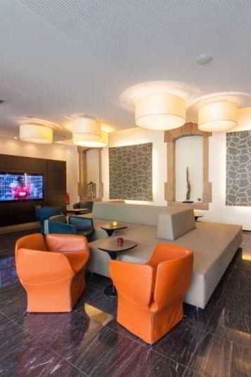 Hotel NOVINA HOTEL Tillypark photo 2