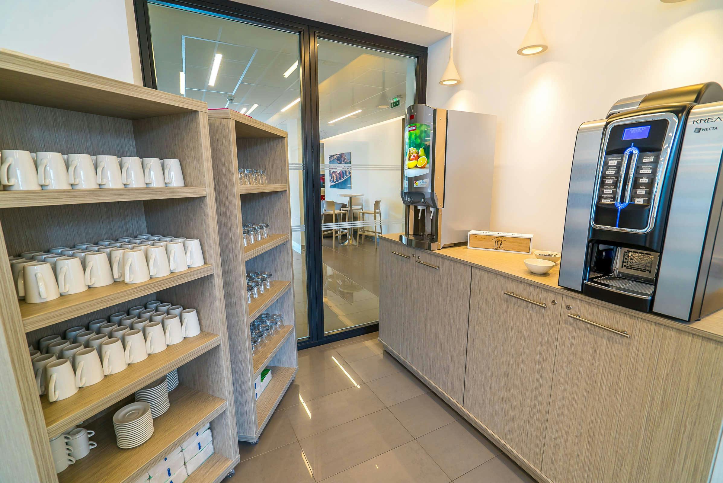 Hotel All Suites Appart Hotel Choisy Le Roi photo 2