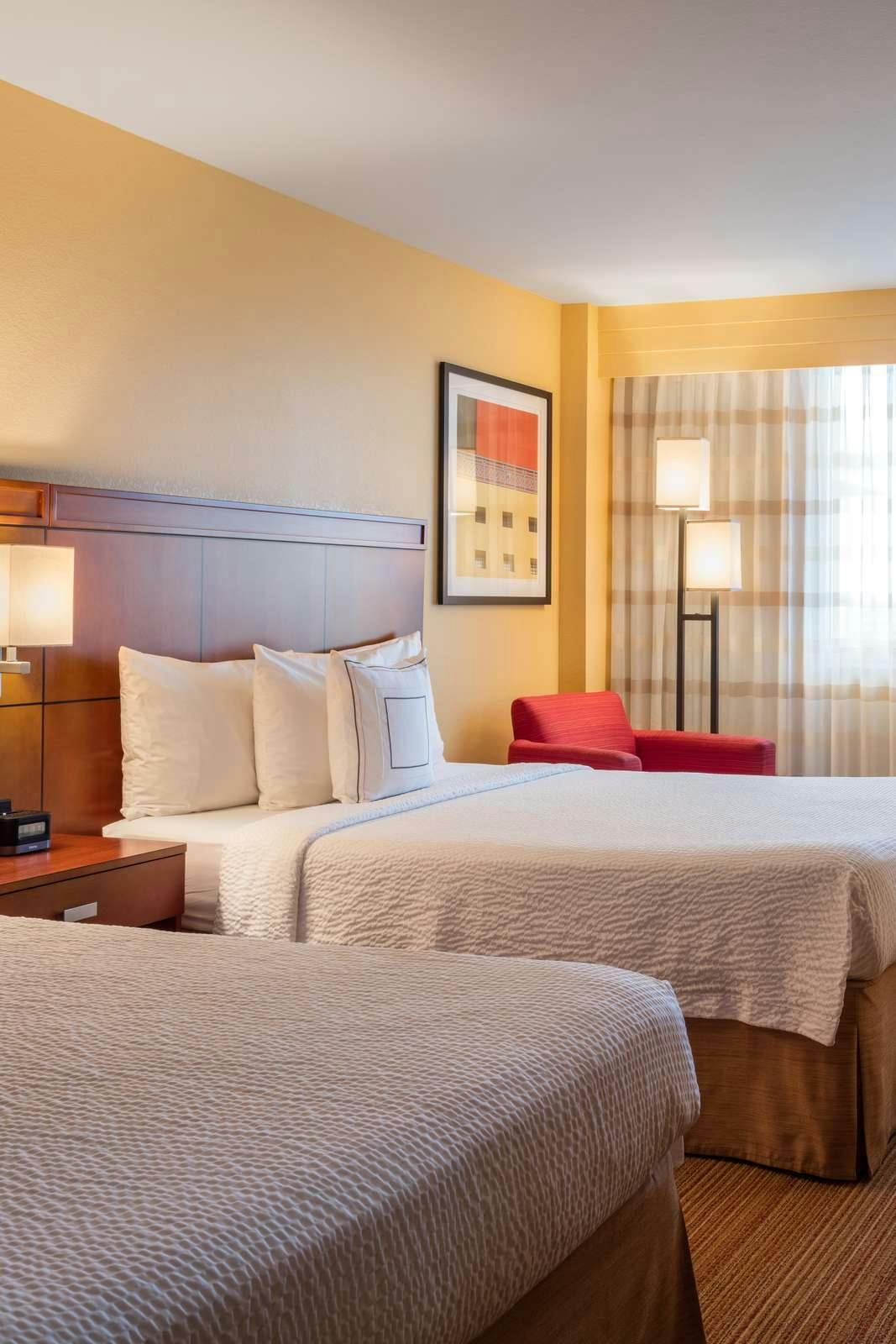 Hotel COURTYARD MIAMI AIRPORT SOUTH photo 1