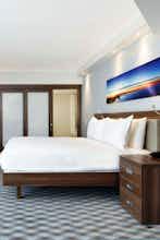 Hotel Hampton By Hilton London Stansted Airport photo 1