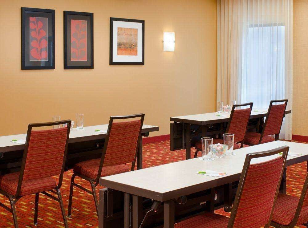 Courtyard Indianapolis Airport