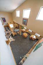 Hotel Alpine Inn & Suites photo 2