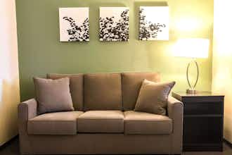 Hotel Spark by Hilton Shepherdsville Louisville South photo 3