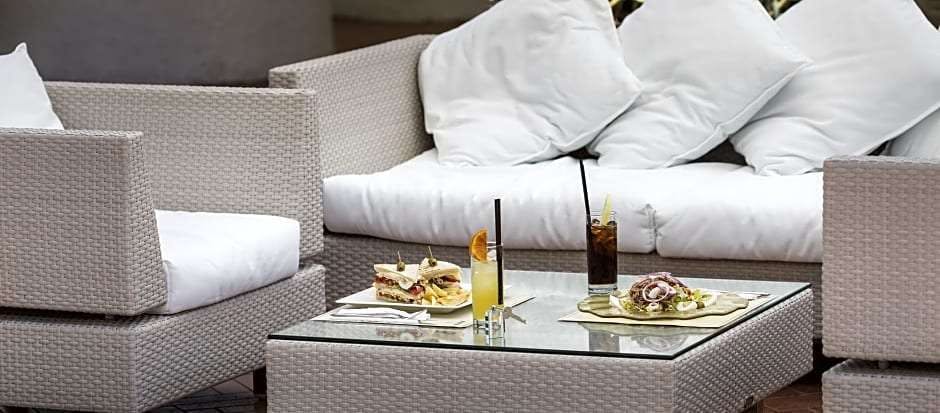 Hotel UNA Hotels Forte dei Marmi photo 2