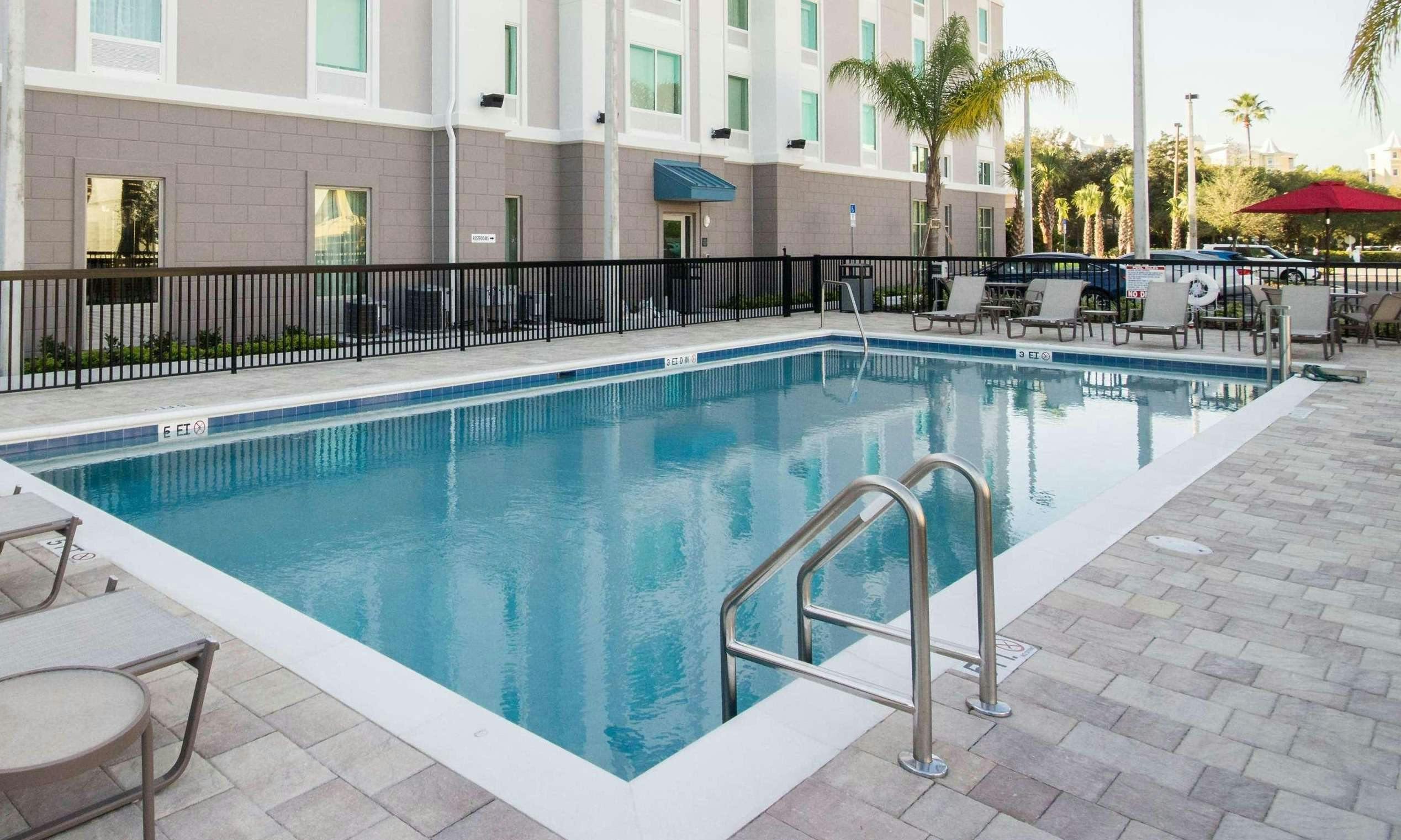 Hampton Inn & Suites Orlando At SeaWorld