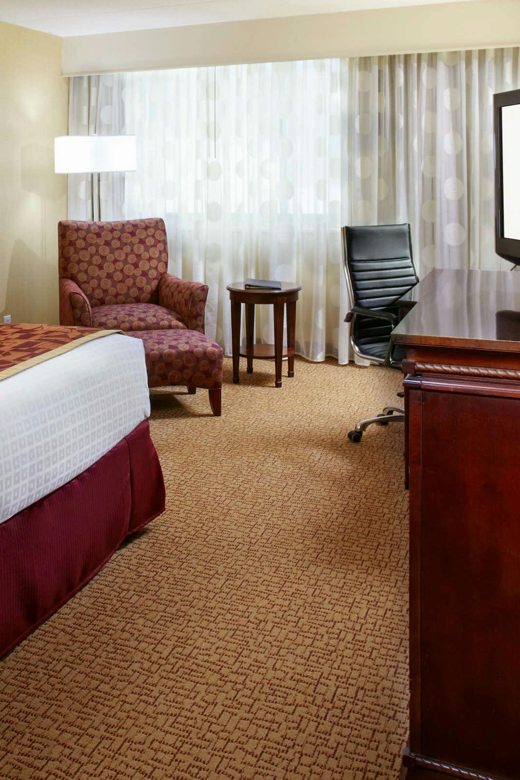 Hotel Clinton Inn Hotel & Event Center photo 3