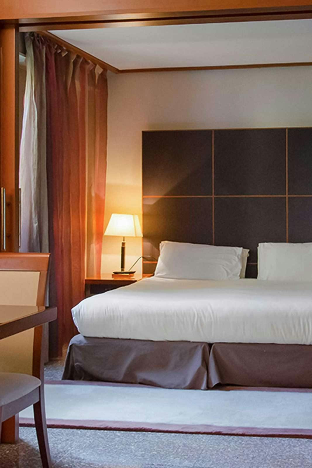 Hotel Goldstar Suites photo 2