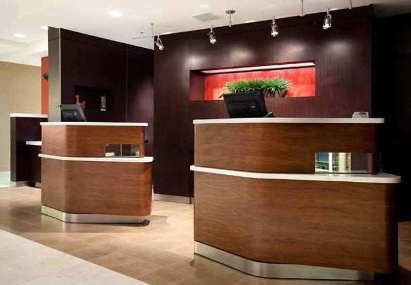 Hotel Courtyard by Marriott Ventura Simi Valley photo 2