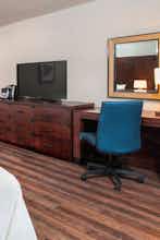 Hotel Hilton Garden Inn Burbank Downtown photo 4