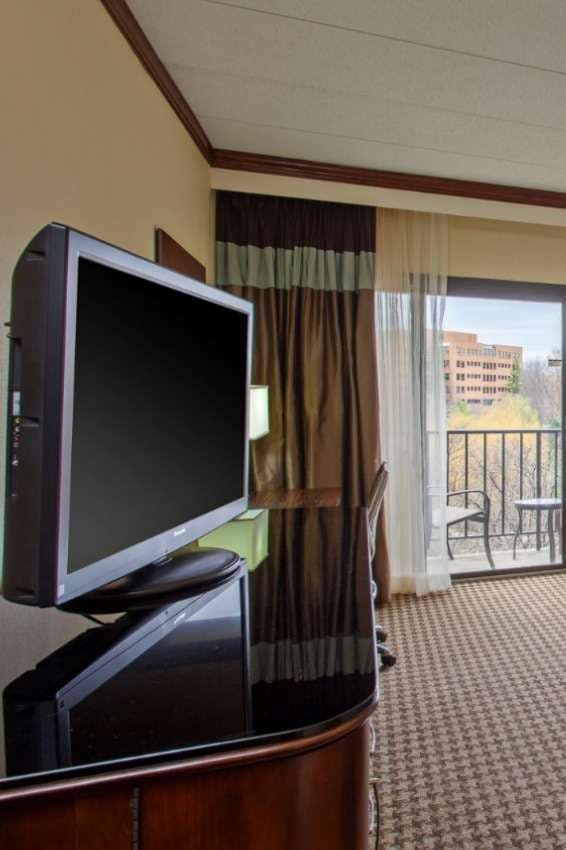 Hotel Hilton Alexandria Mark Center photo 5