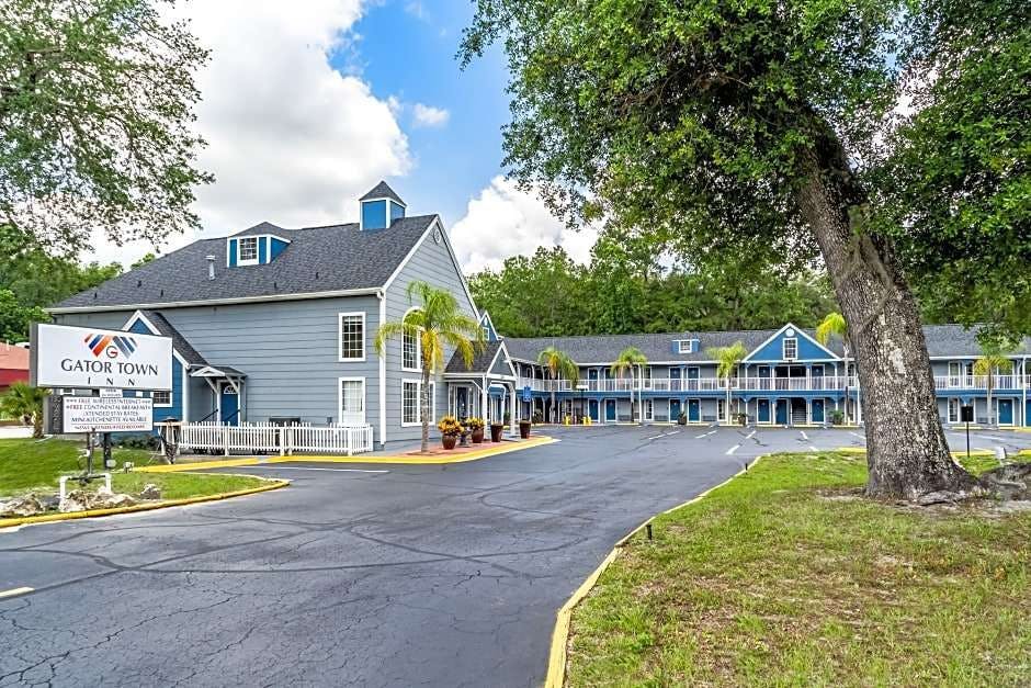 Gator Town Inn