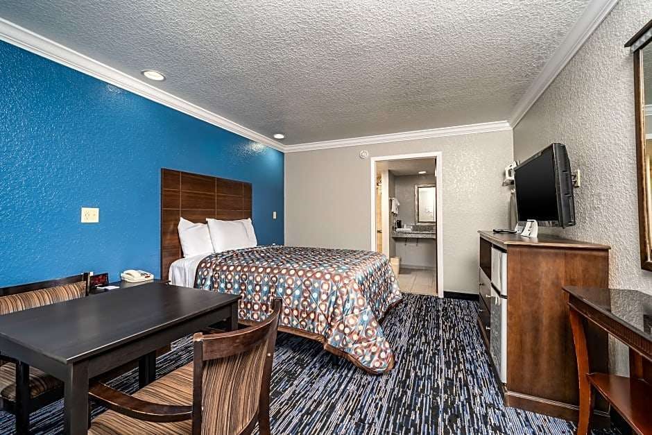 Hotel Gator Town Inn photo 2